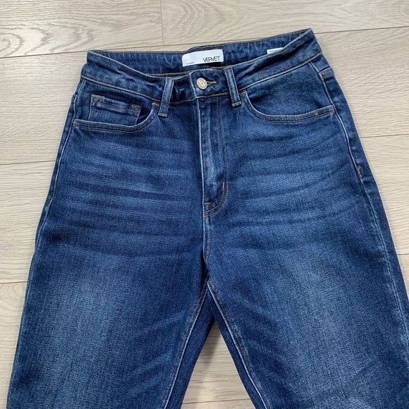 Vervet River Run Stretch Mom Jeans - Picture 7 of 16